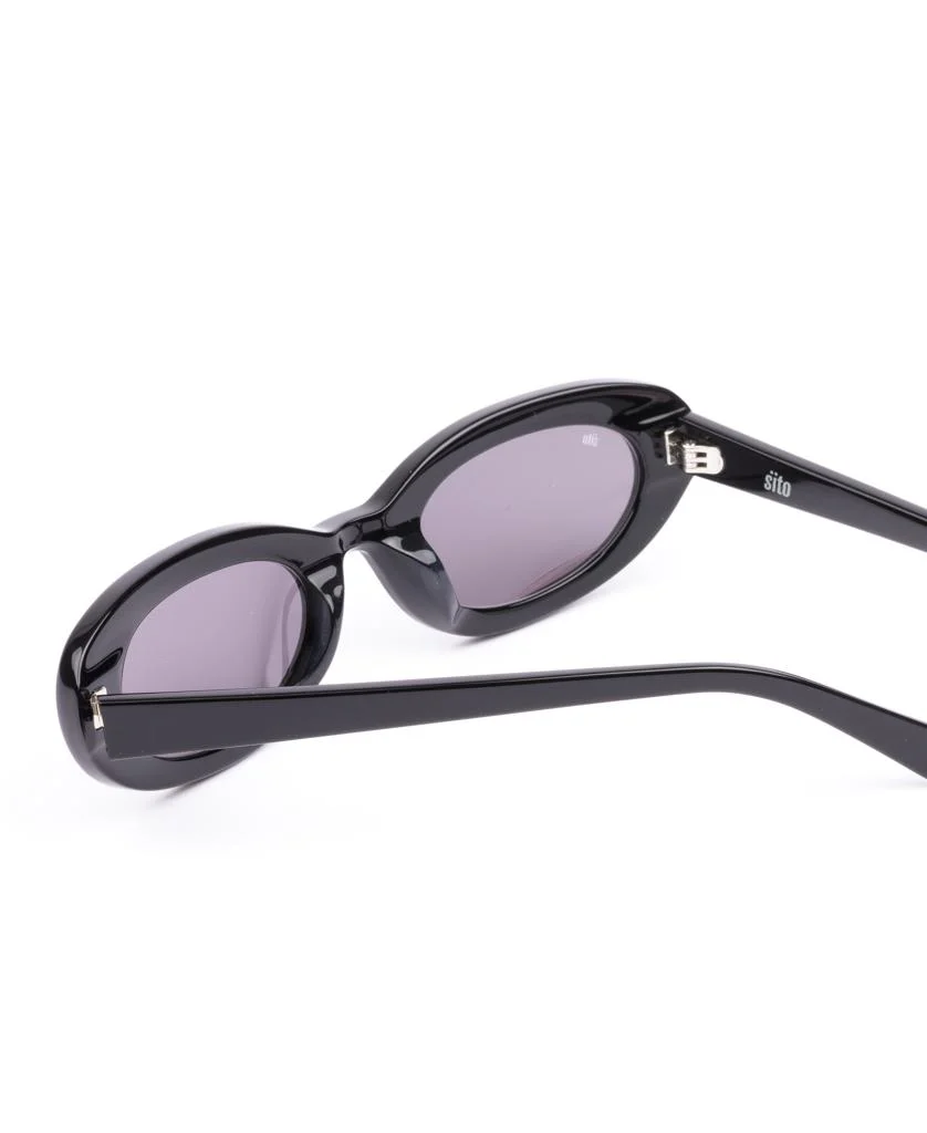 Lourdes | Black / Smokey Grey - Image 4